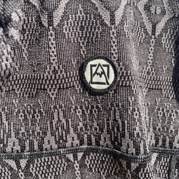 Avalanche Outdoor Supply Co Synchilla Men's Dark Gray Textured Pullover SZ XL. - Picture 3 of 11